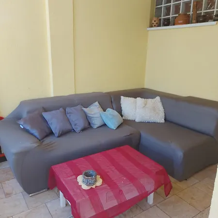 Corner Apartament